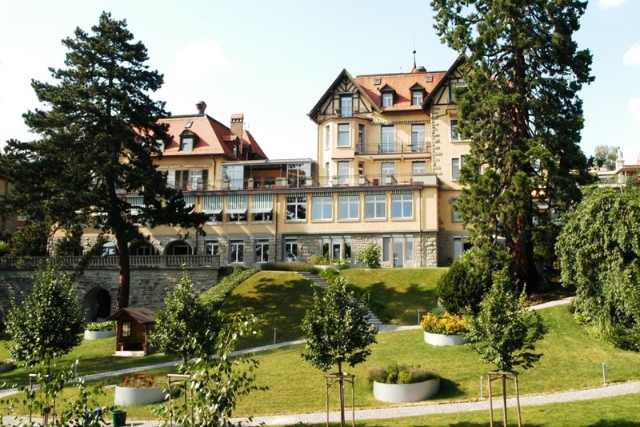 hotelis_zurich_development_center_1